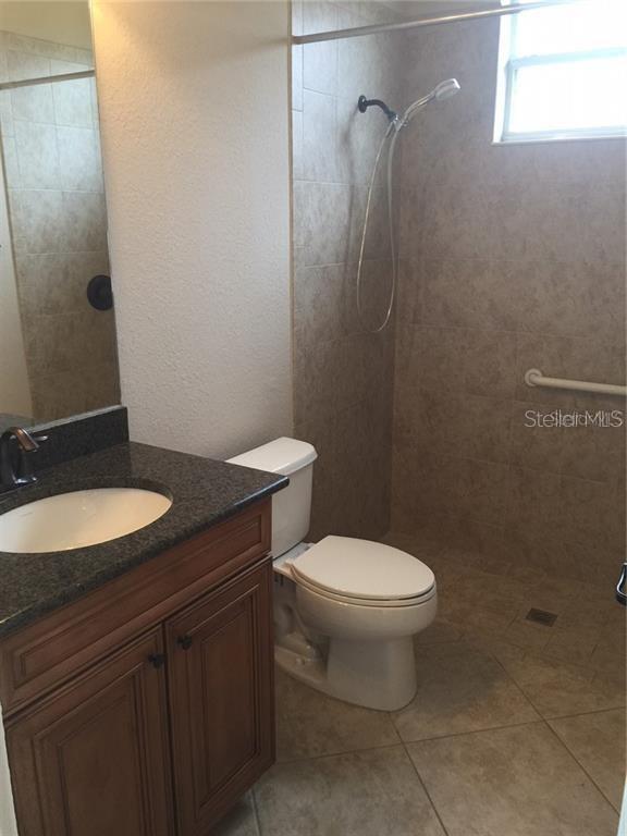 Building Photo - 5570 Rock Dove Dr