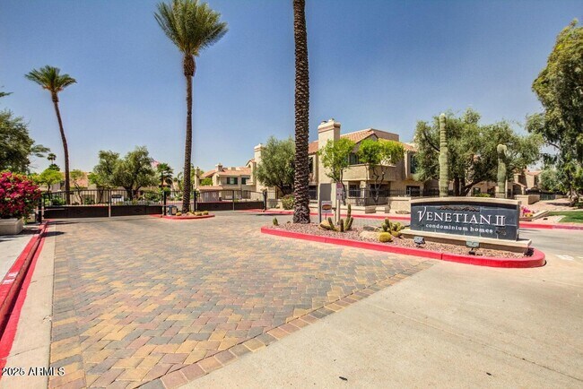 Primary Photo - 10115 E Mountain View Rd