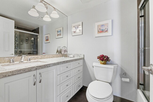 Building Photo - 1361 S Ocean Blvd