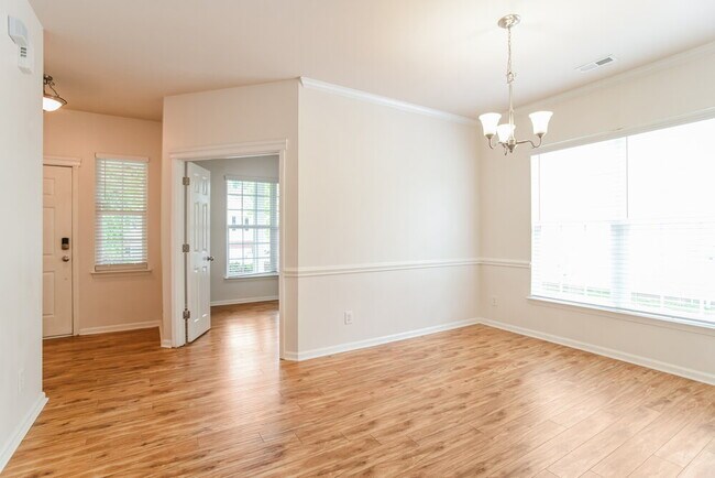 Building Photo - 16002 Raptor Ct