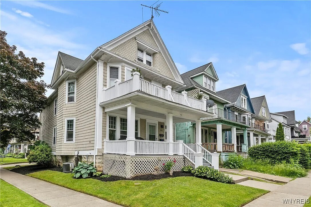 Building Photo - 343 Baynes St