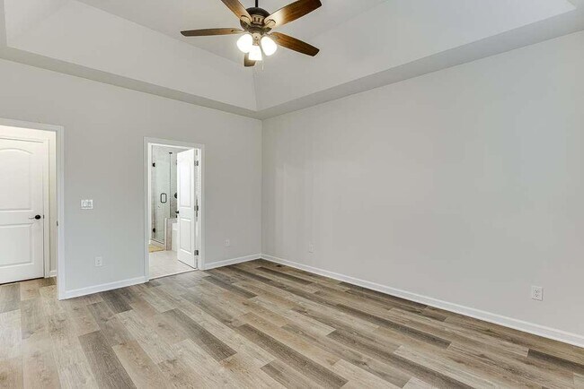 Building Photo - 3477 N Berkeley Lake Rd NW