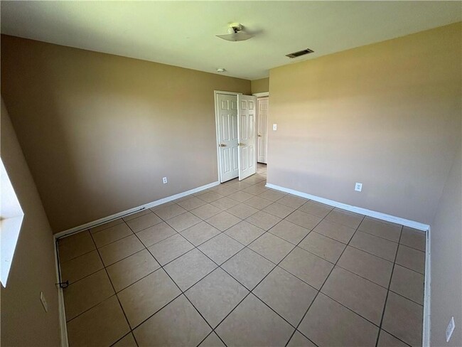 Building Photo - 9100 Titans Dr
