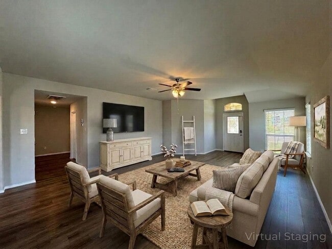 Building Photo - 2404 Corradino St