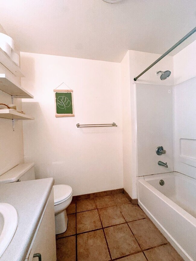 Building Photo - Kihei Shores Condo Available on 8/1/26