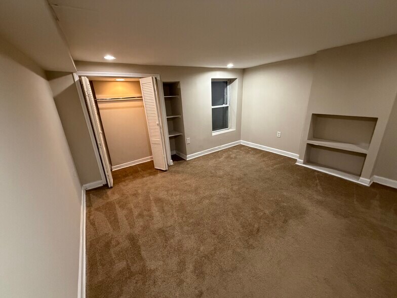 Building Photo - 1743 N Capitol St NE