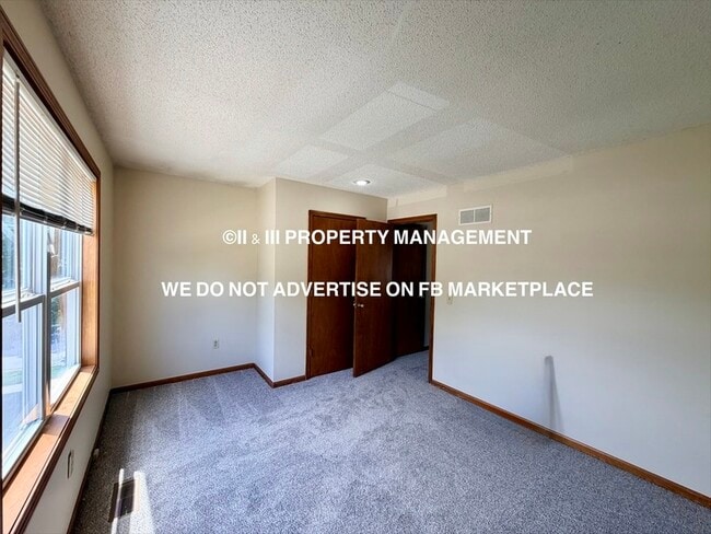 Building Photo - 13864 S Alden Ct