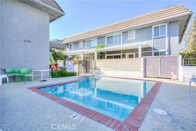 Building Photo - 850 Arcadia Ave