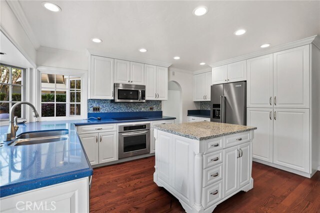 Building Photo - 1836 Port Abbey Pl