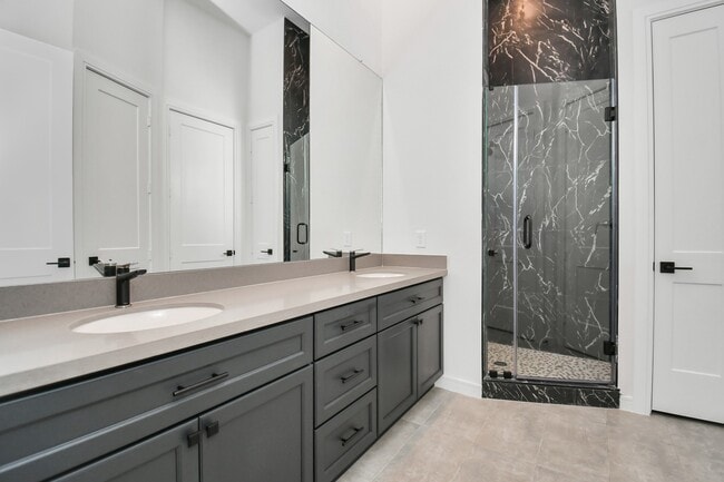 Building Photo - 4510 Old Yale St