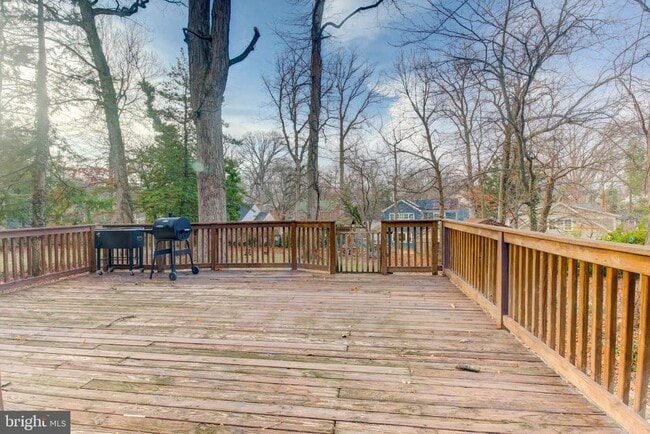 Building Photo - 6916 New Hampshire Ave