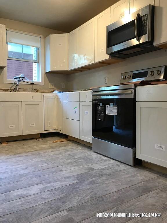 Building Photo - 1440 Tremont St