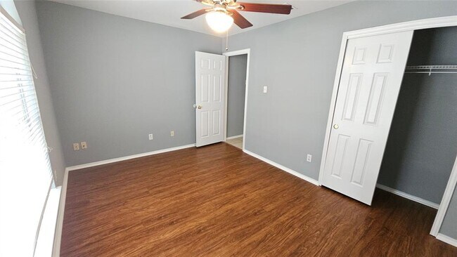 Building Photo - 2241 Ada Ln