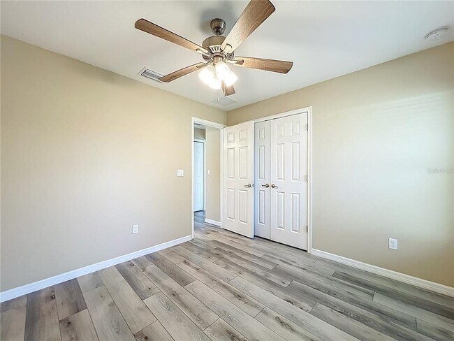 Building Photo - 1954 NW 21st Ave