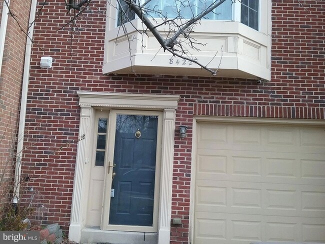 Building Photo - 8422 Ashford Blvd