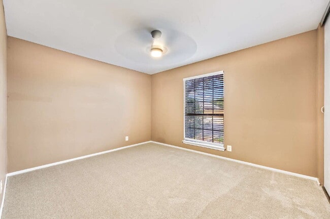 Building Photo - "Charming garden home offers 3-Bedroom Sanctuary with Cozy Fireplace in San Antonio – 1710 Sq Ft ...
