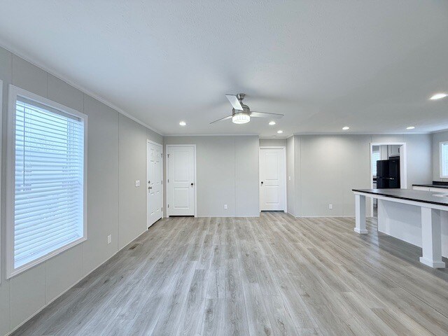 Building Photo - 29638 Danbury Ct