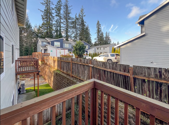 Building Photo - 13128 12th Dr SE