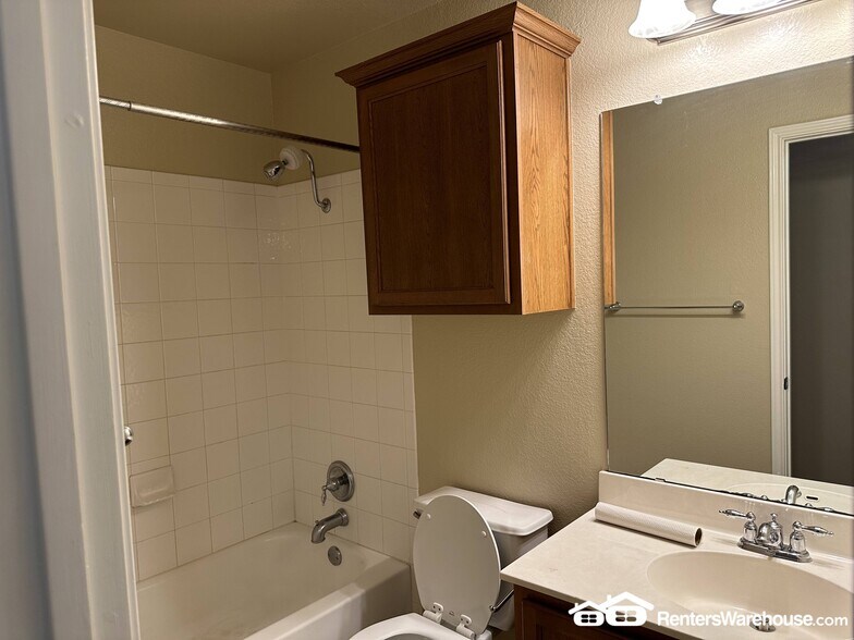 Building Photo - 10214 Maydelle Dr