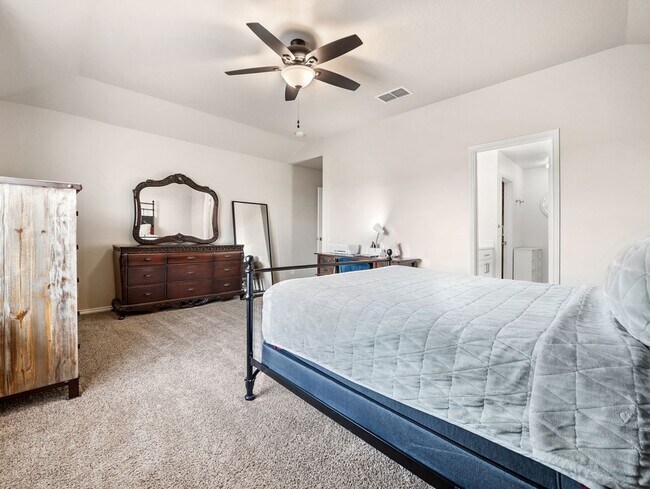 Building Photo - 15223 Cinnamon Teal