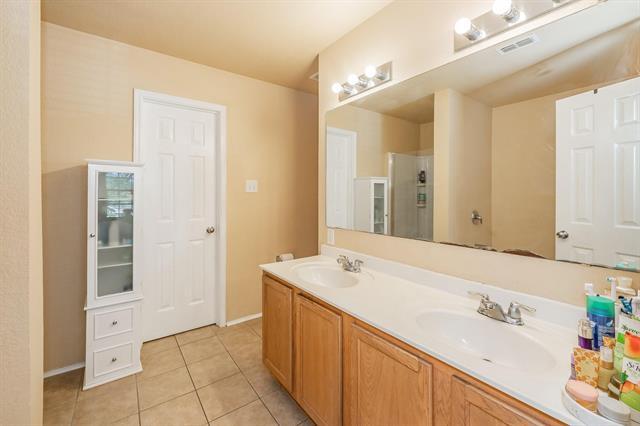 Building Photo - 1314 Rusk Dr