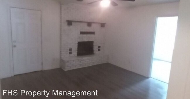 Building Photo - 4 br, 2 bath House - 1731 W Walnut