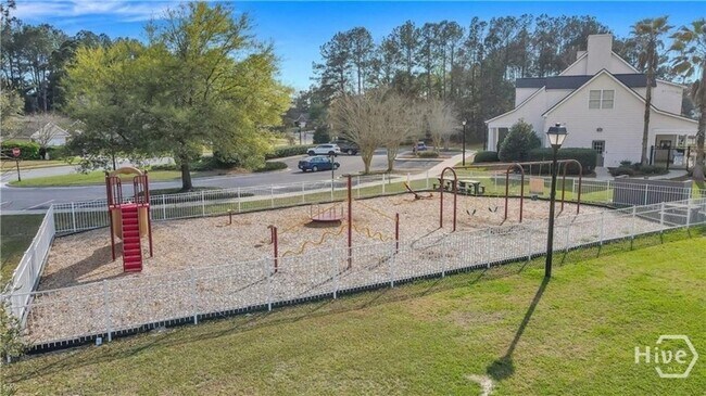 Building Photo - 116 Ristona Dr