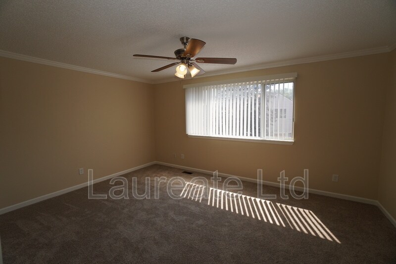 Building Photo - 10182 Woodrose Ct