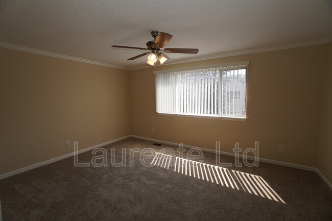 Building Photo - 10182 Woodrose Ct