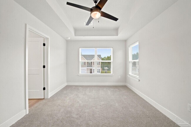 Building Photo - 5530 Lexlee Blvd