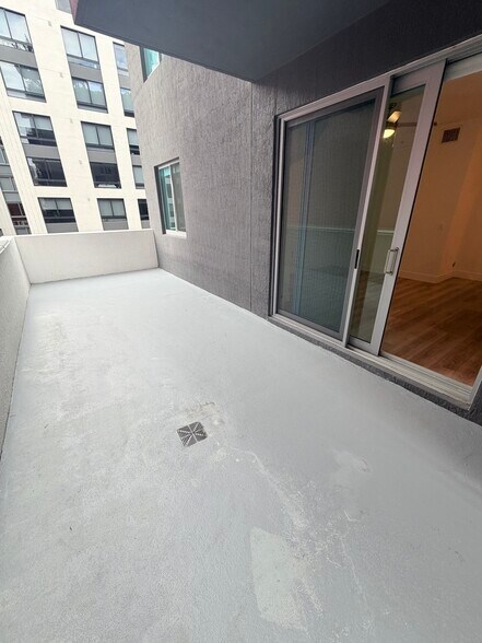 Building Photo - 41 NW 31st St