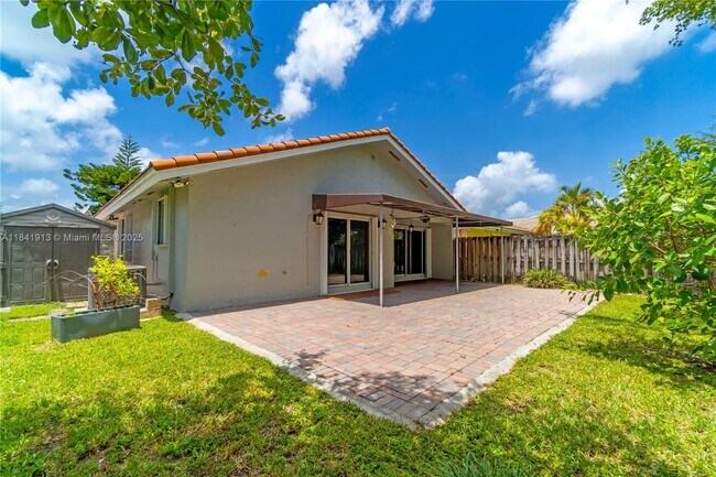 Building Photo - 14548 SW 143rd Terrace