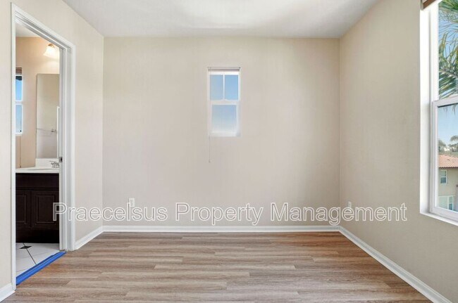 Building Photo - 2151 Cherry Blossom Ct