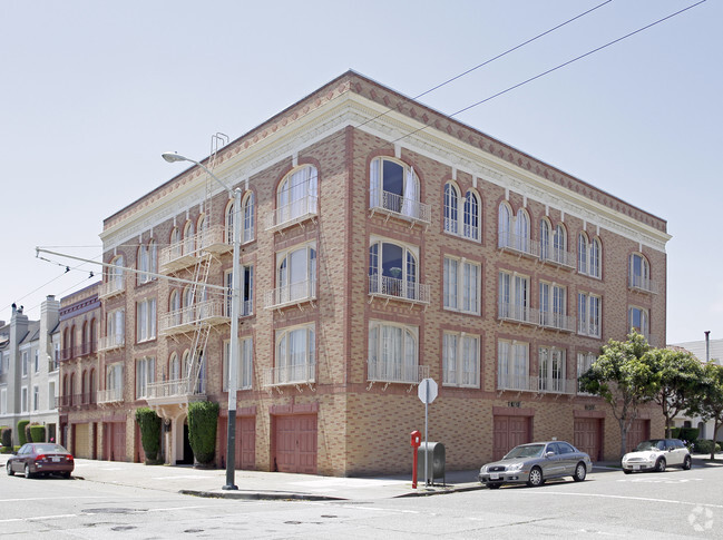 Primary Photo - 3459 Divisadero St