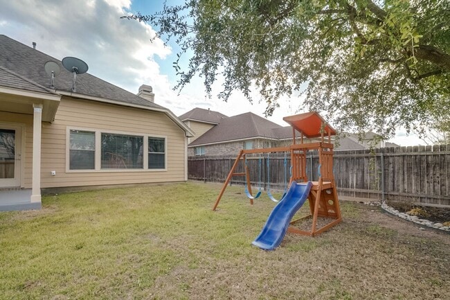 Building Photo - 125 Snowdrift Trail