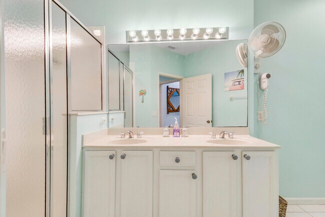 Building Photo - 8933 Sandshot Ct