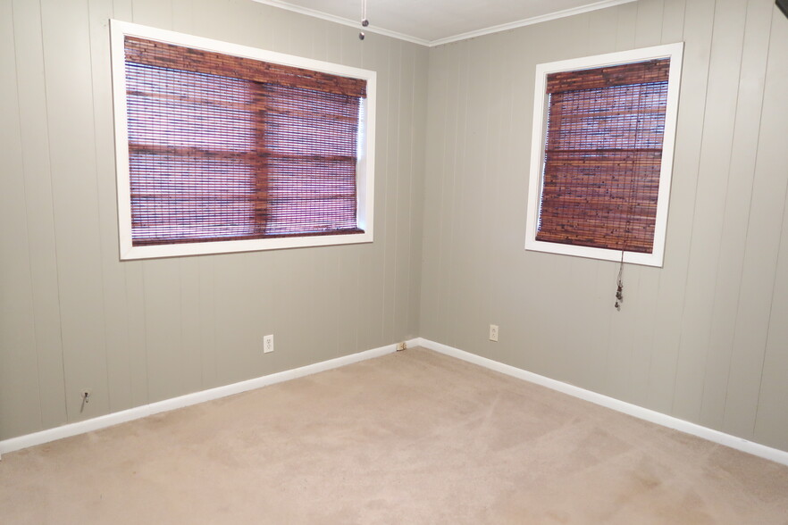 master bedroom - 1038 Old Sterlington Rd