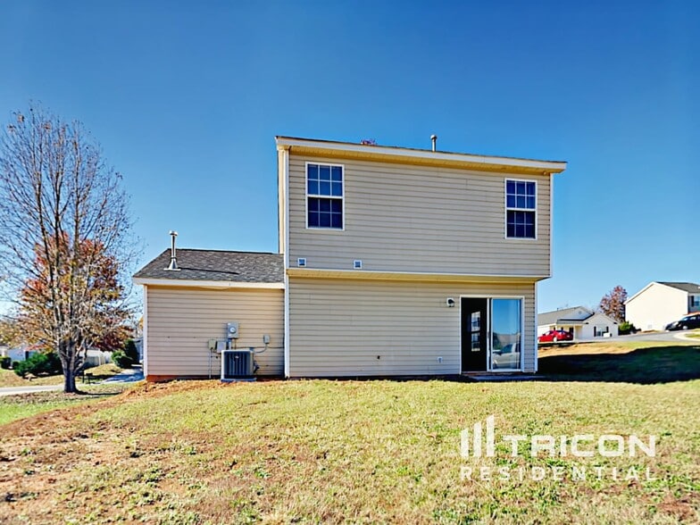 Building Photo - 9612 Aventide Ln