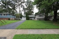 Building Photo - 9704 St Andrews Dr
