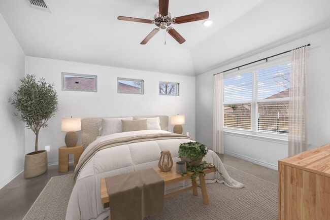 Building Photo - 3 BEDROOM 2 BATH CUSTOM HOME IN NOLANVILLE