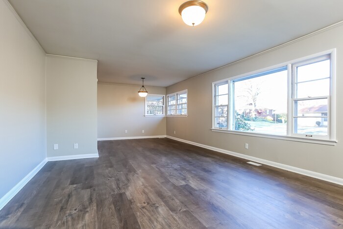 Building Photo - 3815 Idlewild Ave