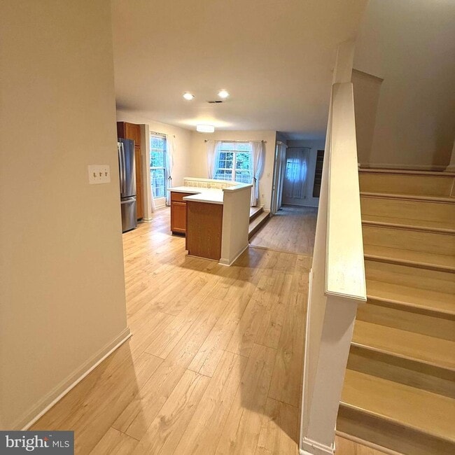 Building Photo - 13120 Misty Glen Ln