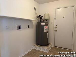 Building Photo - 8514 Coppermine