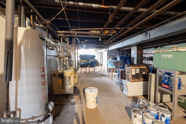 Building Photo - 515 N Columbus St