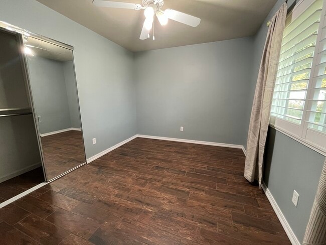 Building Photo - 5708 Cochran Dr