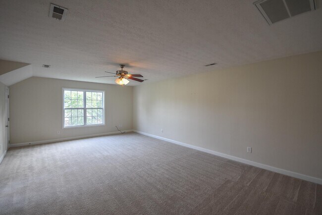 Building Photo - 217 Rolling Stone Ct