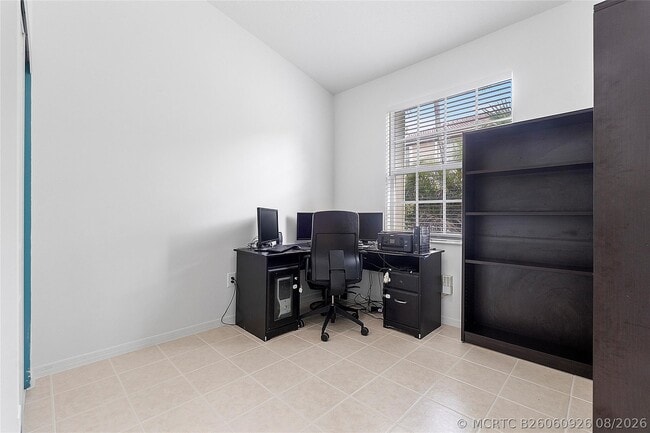 Building Photo - 5385 NW 124th Way