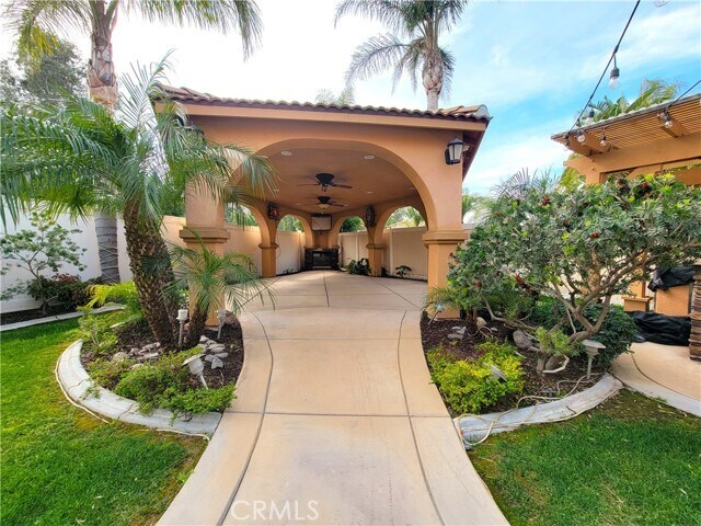 Building Photo - 3051 Portola St