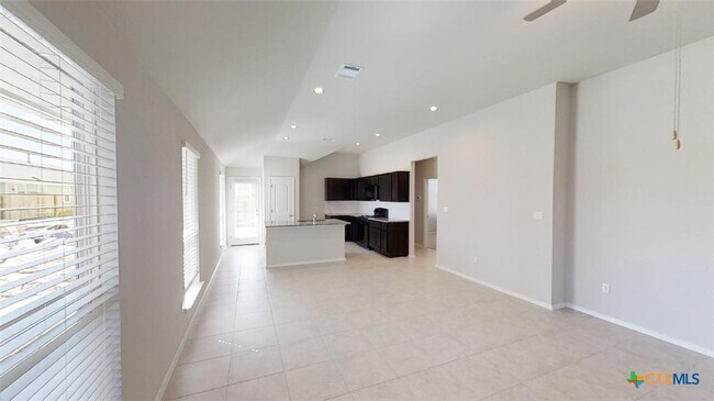 Building Photo - 185 Heather Glen Way