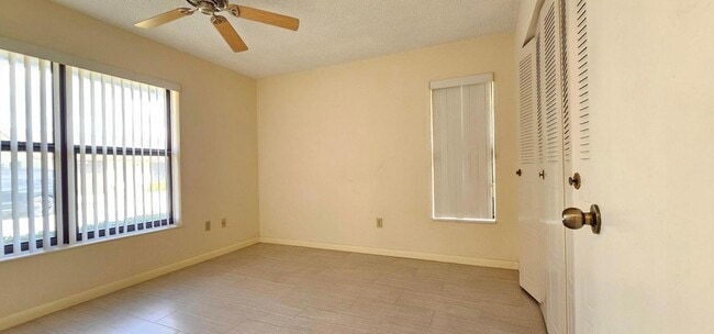 Building Photo - 6266 Blue Baneberry Ln